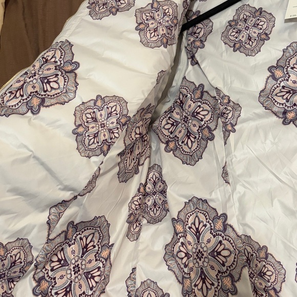 Chico's convertible vest - Picture 5 of 8